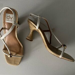 DV by Dolce Vita Women's Cream and Tan Strappy Sandals